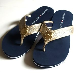 Tommy hilfiger womens flip flops glitter logo Size 7 10 Golden